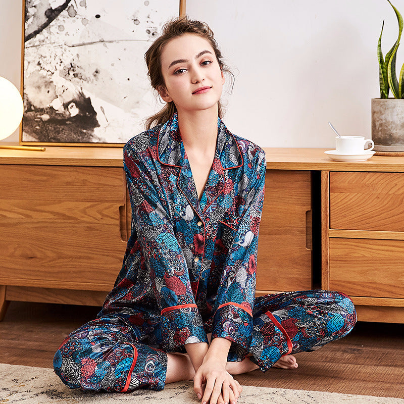 Spinning Silk 2-Piece Pyjama Set – Soft Polyester Sleepwear - NOIRPYJAMA