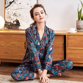 Spinning Silk 2-Piece Pyjama Set – Soft Polyester Sleepwear - NOIRPYJAMA