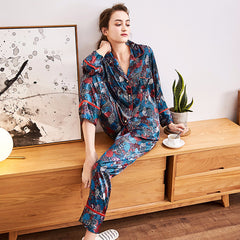 Spinning Silk 2-Piece Pyjama Set – Soft Polyester Sleepwear - NOIRPYJAMA