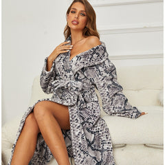 Printing Lapel Casual Flannel Nightgown Bathrobe - NoirPyjamas